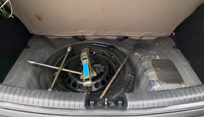 2018 Hyundai Grand i10 MAGNA 1.2 KAPPA VTVT, Petrol, Manual, 31,578 km, Boot Inside