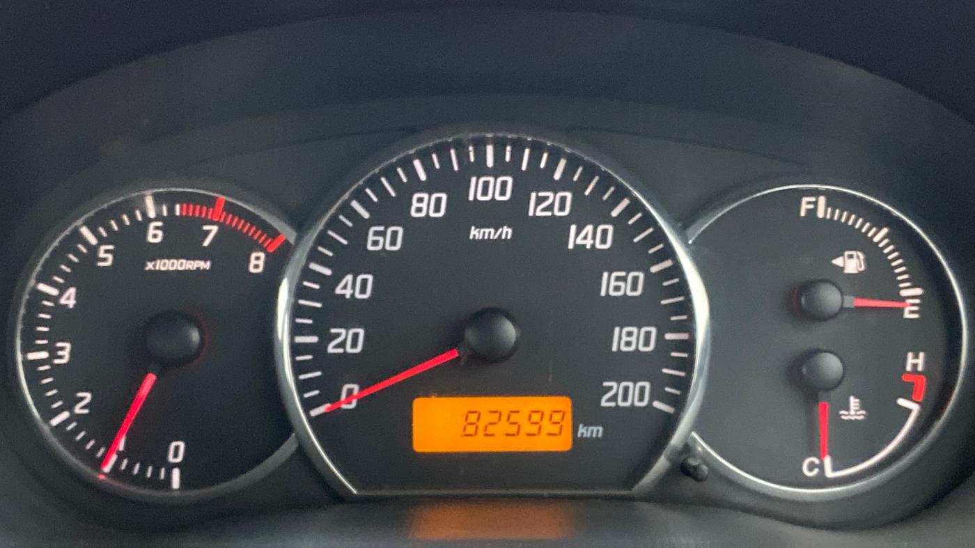2010 Maruti Swift VXI, Petrol, Manual, 82,669 km, Odometer Image