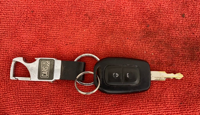 2019 Renault Kwid RXT 1.0 (O), Petrol, Manual, 22,088 km, Key Close Up