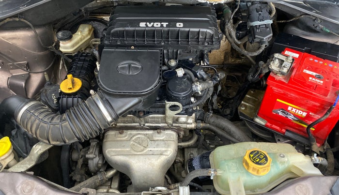 2016 Tata Tiago XM PETROL, Petrol, Manual, 70,735 km, Engine View