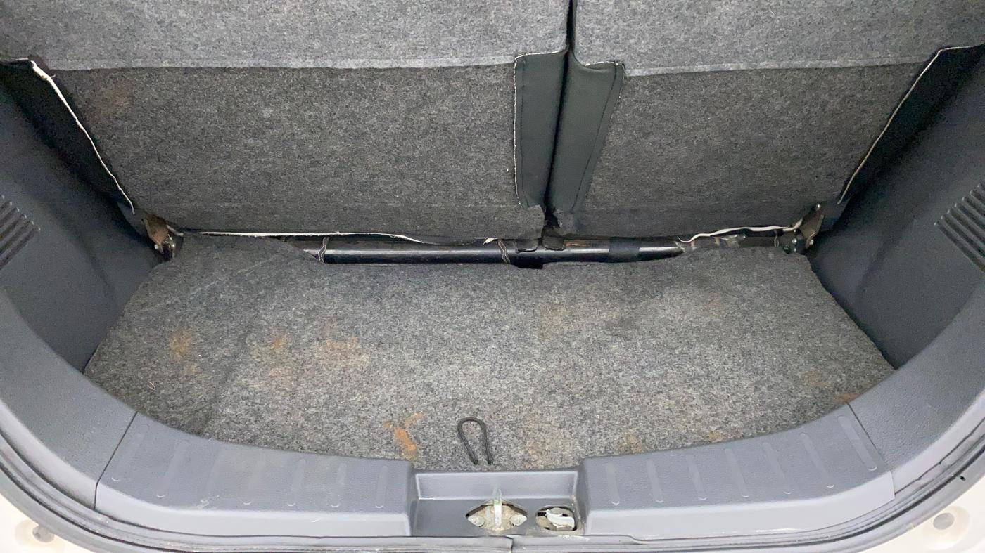 2012 Maruti Wagon R 1.0 LXI, Petrol, Manual, 98,453 km, Boot Inside
