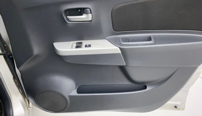 2012 Maruti Wagon R 1.0 LXI, Petrol, Manual, 98,453 km, Driver Side Door Panels Control