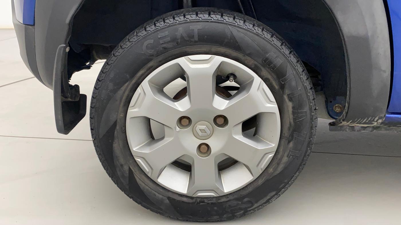 2019 Renault Kwid CLIMBER 1.0, Petrol, Manual, 31,123 km, Right Rear Wheel