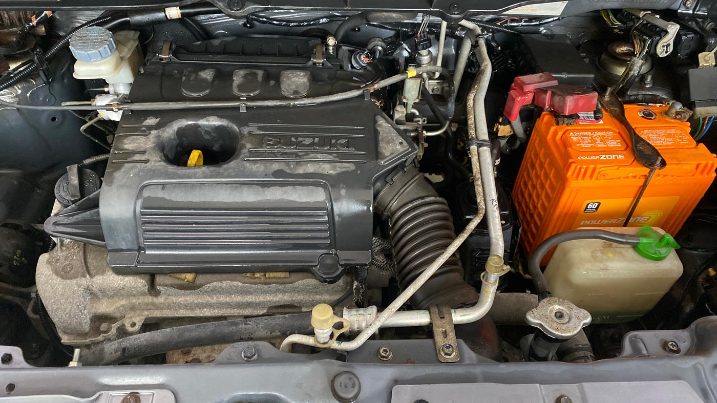 2016 Maruti Wagon R 1.0 LXI, Petrol, Manual, 14,800 km, Engine View