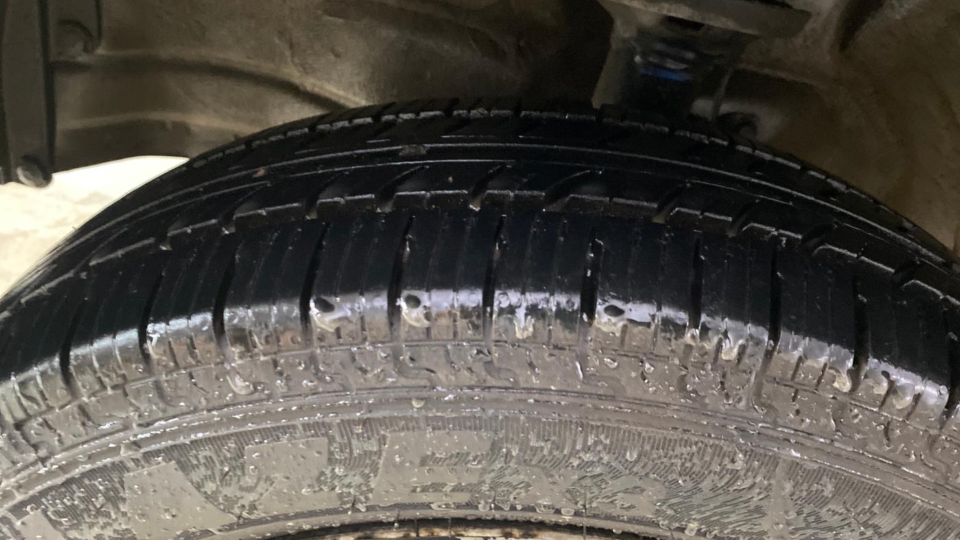 2016 Maruti Wagon R 1.0 LXI, Petrol, Manual, 14,800 km, Left Front Tyre Tread