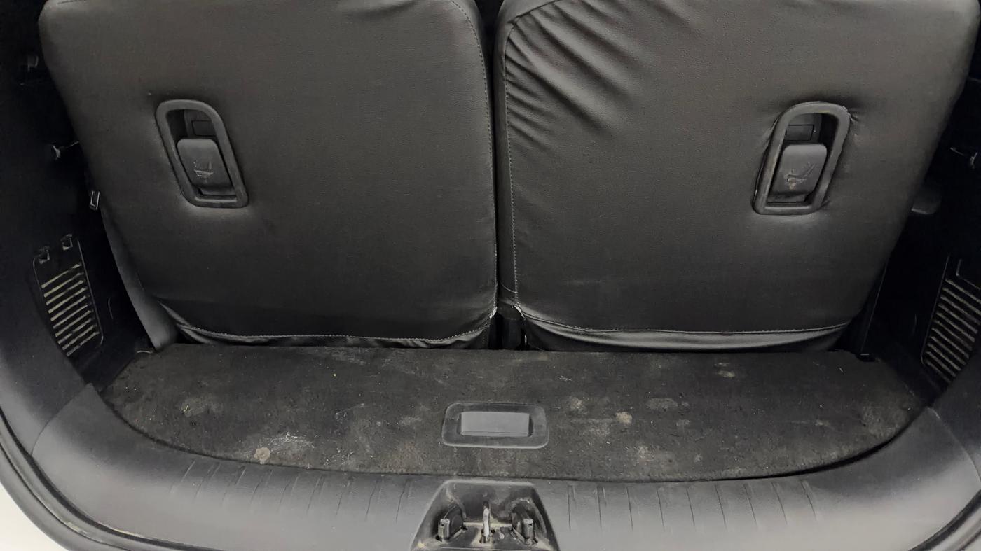 2023 Mahindra XUV700 AX 5 D AT 7 STR, Diesel, Automatic, 98,755 km, Boot Inside