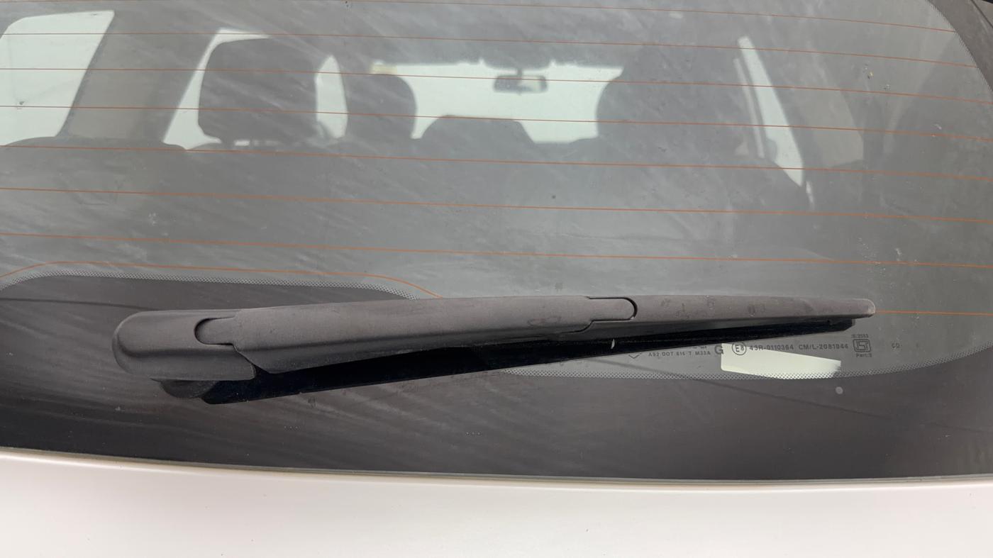 2023 Mahindra XUV700 AX 5 D AT 7 STR, Diesel, Automatic, 98,755 km, Rear Wiper