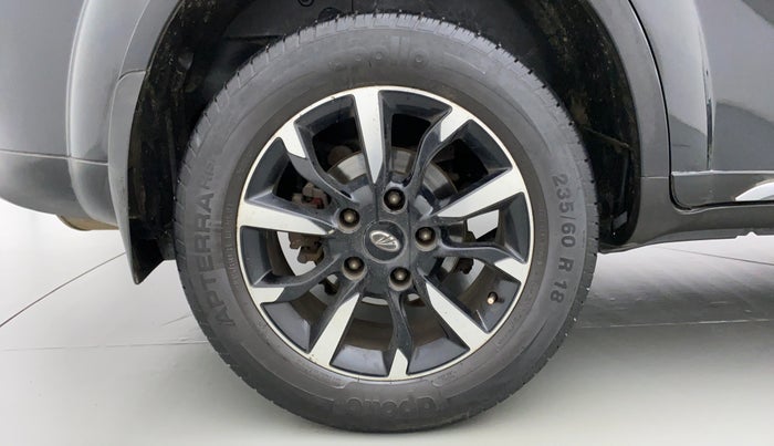 2018 Mahindra XUV500 W11 AT, Diesel, Automatic, 64,861 km, Right Rear Wheel