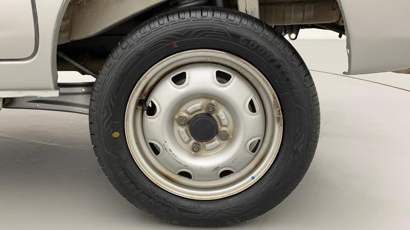2014 Maruti Eeco 5 STR WITH A/C+HTR, Petrol, Manual, 78,179 km, Left Rear Wheel