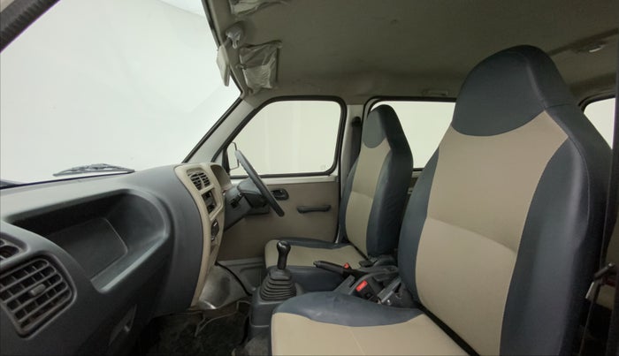 2014 Maruti Eeco 5 STR WITH A/C+HTR, Petrol, Manual, 78,179 km, Right Side Front Door Cabin