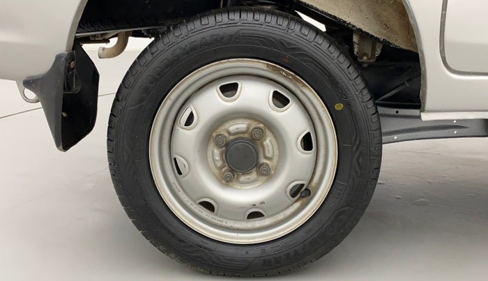 2014 Maruti Eeco 5 STR WITH A/C+HTR, Petrol, Manual, 78,179 km, Right Rear Wheel