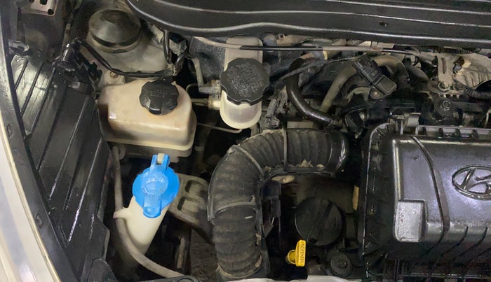 2012 Hyundai Eon ERA +, Petrol, Manual, 75,364 km, Engine View - Right