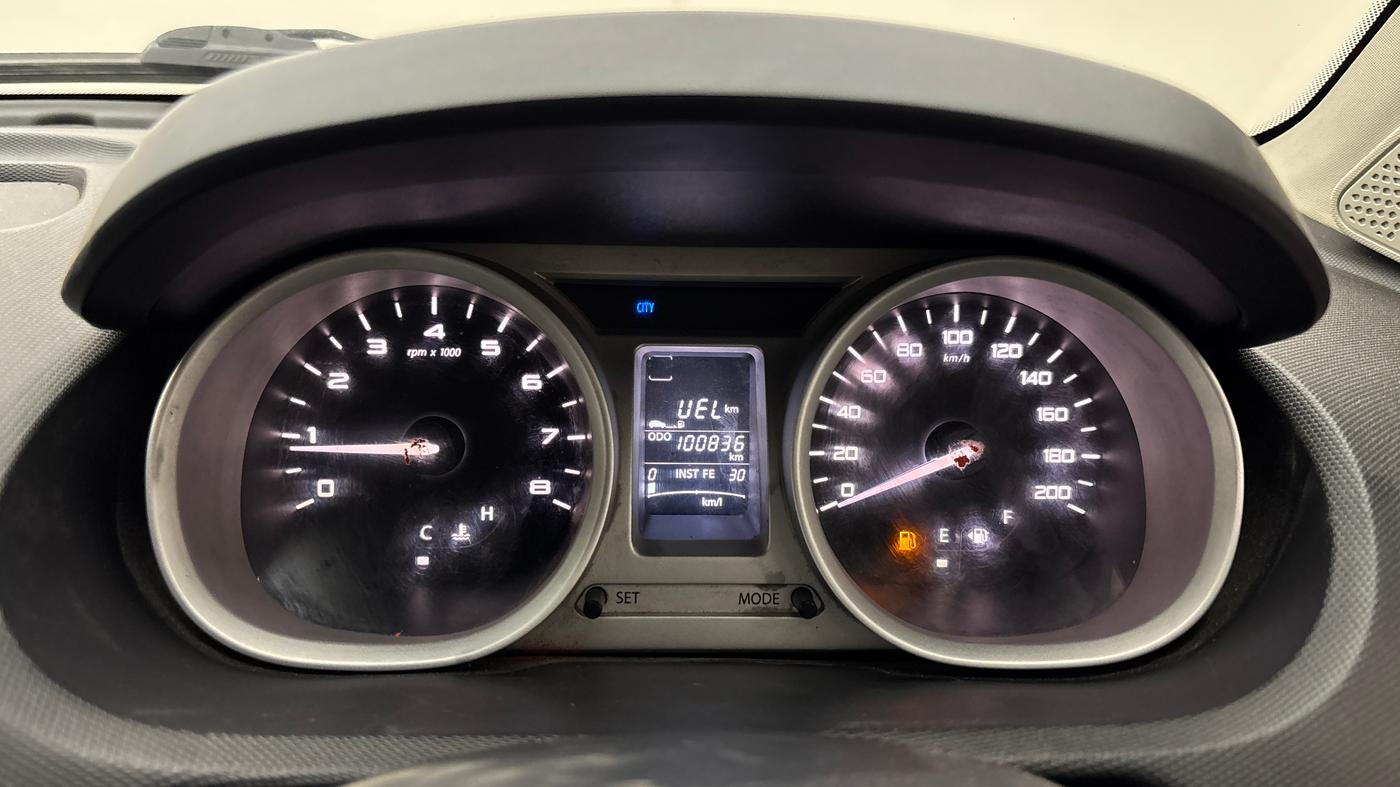 2016 Tata Tiago XZ PETROL, Petrol, Manual, 1,00,798 km, Odometer Image
