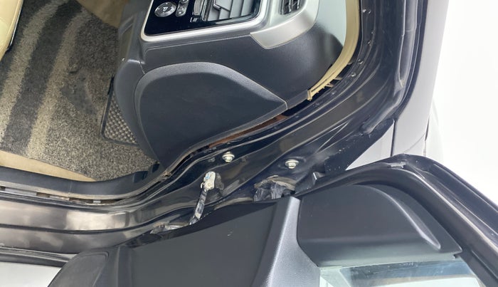 2015 Honda City 1.5L I-DTEC V, Diesel, Manual, 1,05,852 km, Right A pillar - Pillar damaged/repaired