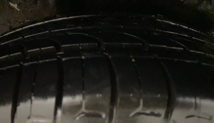 2015 Honda Jazz 1.2L I-VTEC S AT, Petrol, Automatic, 73,354 km, Right Rear Tyre Tread