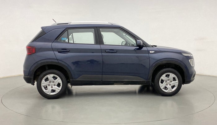 2020 Hyundai VENUE S MT 1.2 KAPPA, Petrol, Manual, 23,330 km, Right Side View