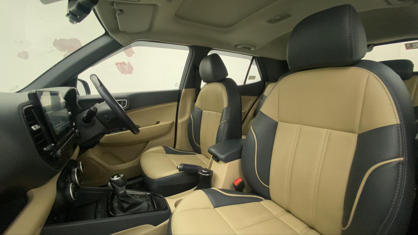 2019 Hyundai VENUE SX PLUS 1.0 TURBO DCT, Petrol, Automatic, 53,308 km, Right Side Front Door Cabin