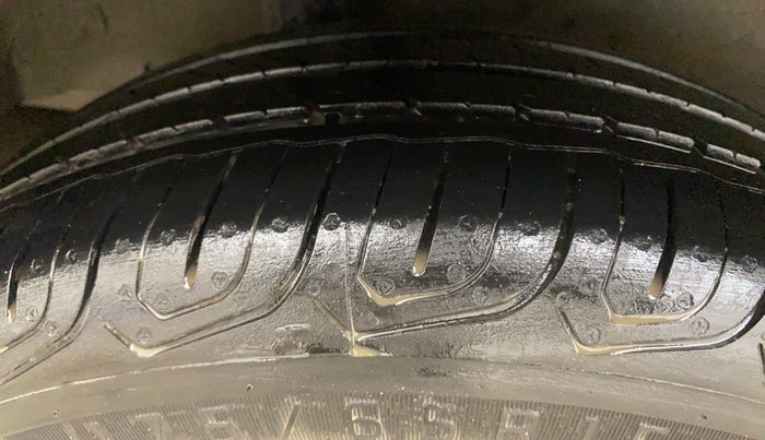 2019 Honda Jazz 1.2L I-VTEC V, Petrol, Manual, 45,902 km, Right Rear Tyre Tread