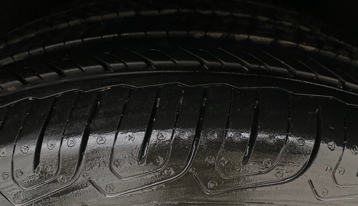 2018 Ford Ecosport TREND + 1.5L PETROL AT, Petrol, Automatic, 45,495 km, Left Rear Tyre Tread