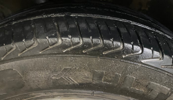 2021 Maruti New Wagon-R LXI CNG (O) 1.0, CNG, Manual, 78,171 km, Left Front Tyre Tread