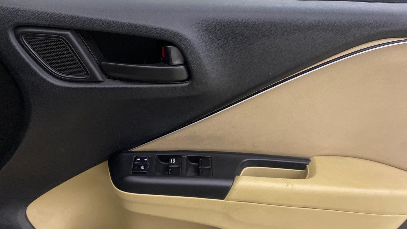 2016 Honda City 1.5L I-VTEC SV, Petrol, Manual, 58,282 km, Driver Side Door Panels Control