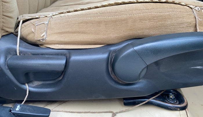 2015 Honda City 1.5L I-DTEC V, Diesel, Manual, 97,957 km, Driver Side Adjustment Panel