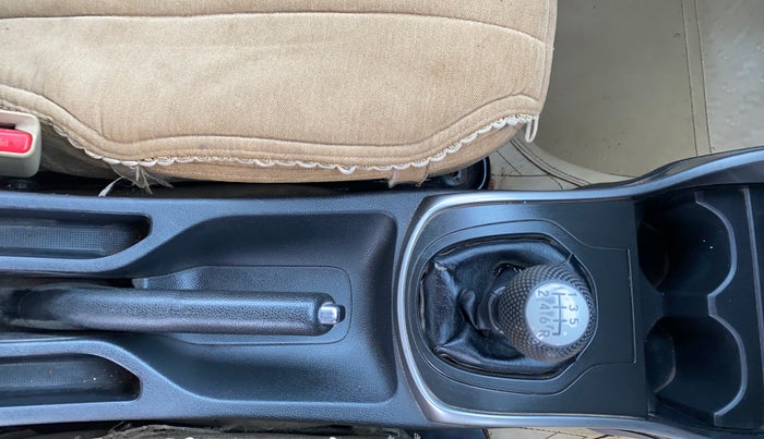 2015 Honda City 1.5L I-DTEC V, Diesel, Manual, 97,957 km, Gear Lever