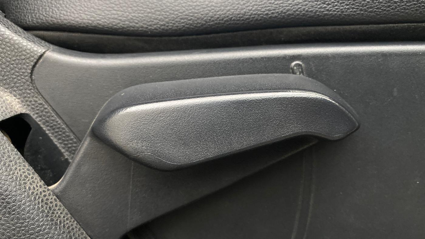 2017 Ford Ecosport TITANIUM + 1.5L PETROL AT, Petrol, Automatic, 1,02,400 km, Driver Side Adjustment Panel