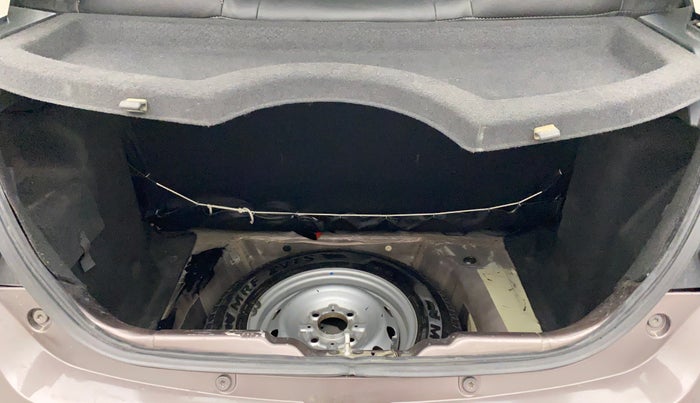 2018 Tata Tiago XZA PETROL, Petrol, Automatic, 64,225 km, Boot Inside