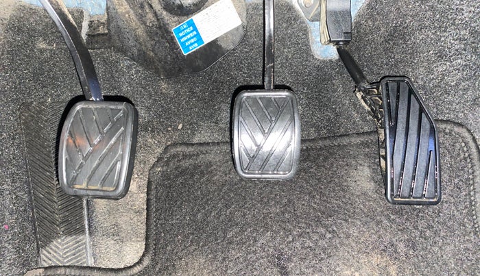 2017 Maruti Baleno ALPHA PETROL 1.2, Petrol, Manual, 75,881 km, Pedals