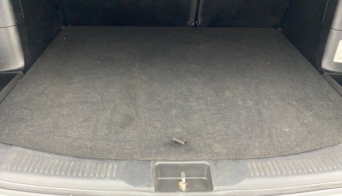 2018 Maruti S Cross ZETA 1.3, Diesel, Manual, 1,13,001 km, Boot Inside