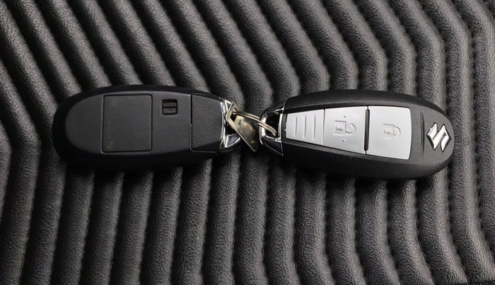 2018 Maruti S Cross ZETA 1.3, Diesel, Manual, 1,13,001 km, Key Close Up