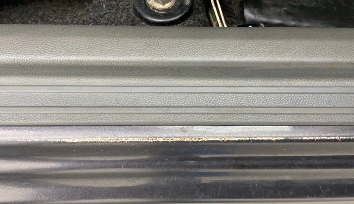 2012 Maruti Alto 800 LXI, Petrol, Manual, 68,582 km, Right running board - Minor scratches