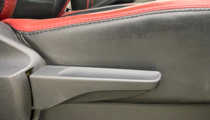 2022 Volkswagen TAIGUN HIGHLINE 1.0 TSI AT, Petrol, Automatic, 28,274 km, Driver Side Adjustment Panel