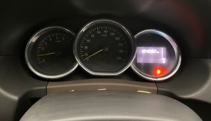 2016 Renault Duster 85 PS RXL DIESEL, Diesel, Manual, 1,24,019 km, Odometer Image