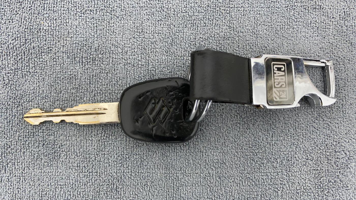 2018 Maruti Celerio VXI CNG D, CNG, Manual, 67,456 km, Key Close Up