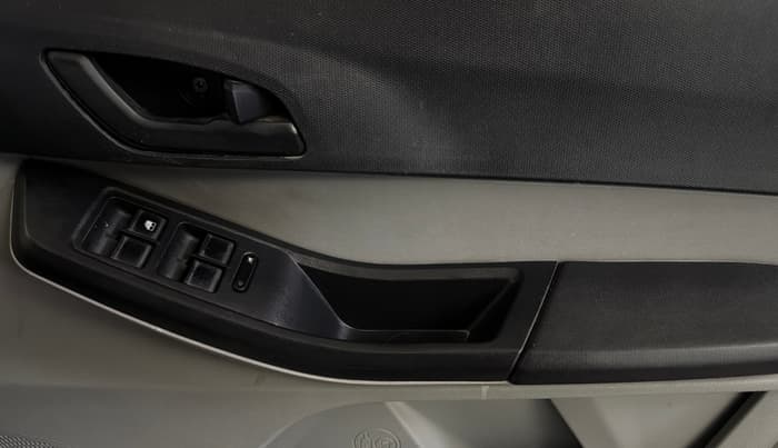 2022 Tata Tiago XT CNG, CNG, Manual, 56,191 km, Driver Side Door Panels Control
