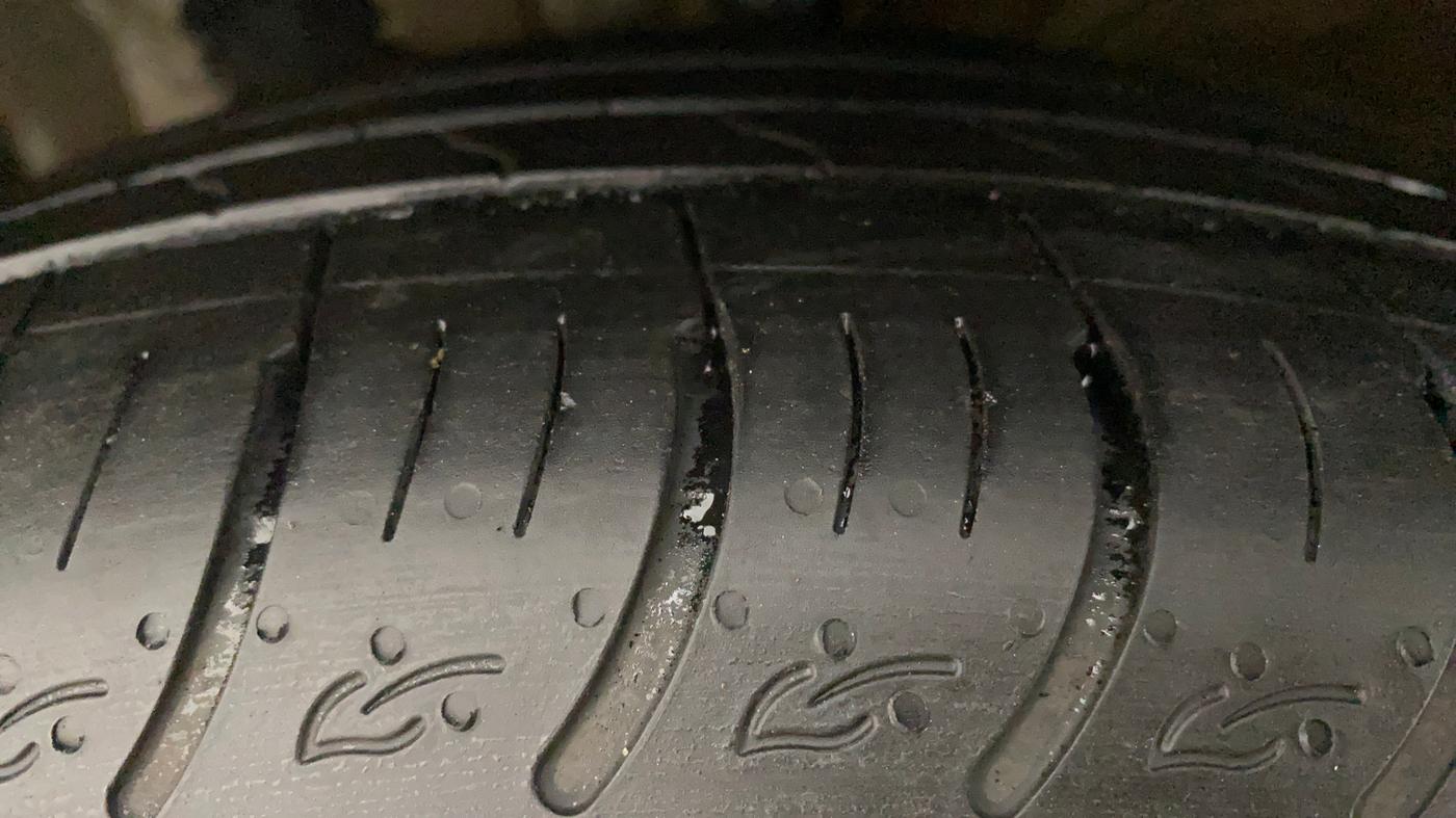 2015 Hyundai Creta S 1.6 PETROL, Petrol, Manual, 76,257 km, Left Front Tyre Tread