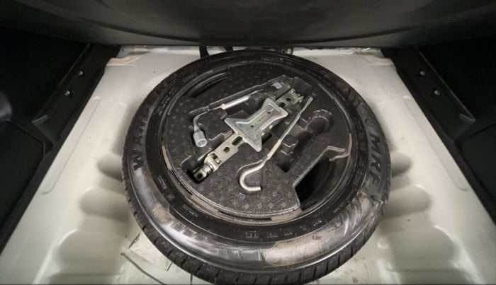 2020 Maruti Vitara Brezza VXI, Petrol, Manual, 55,495 km, Spare Tyre