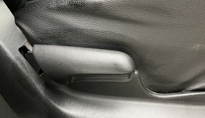 2020 Maruti Vitara Brezza VXI, Petrol, Manual, 55,495 km, Driver Side Adjustment Panel