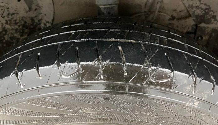 2020 Maruti Vitara Brezza VXI, Petrol, Manual, 55,495 km, Right Front Tyre Tread