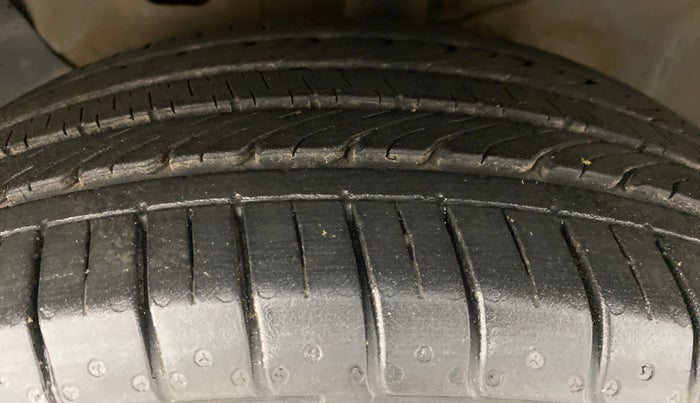 2018 Hyundai Creta 1.6 SX PLUS DIESEL, Diesel, Manual, 54,465 km, Left Front Tyre Tread