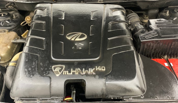 2013 Mahindra XUV500 W6, Diesel, Manual, 1,41,925 km, Engine View