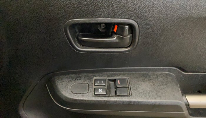 2018 Maruti IGNIS SIGMA 1.2, Petrol, Manual, 40,360 km, Driver Side Door Panels Control
