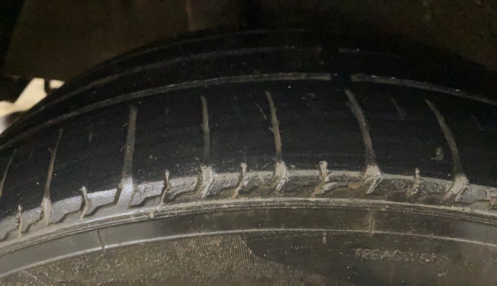 2018 Maruti IGNIS SIGMA 1.2, Petrol, Manual, 40,360 km, Right Rear Tyre Tread