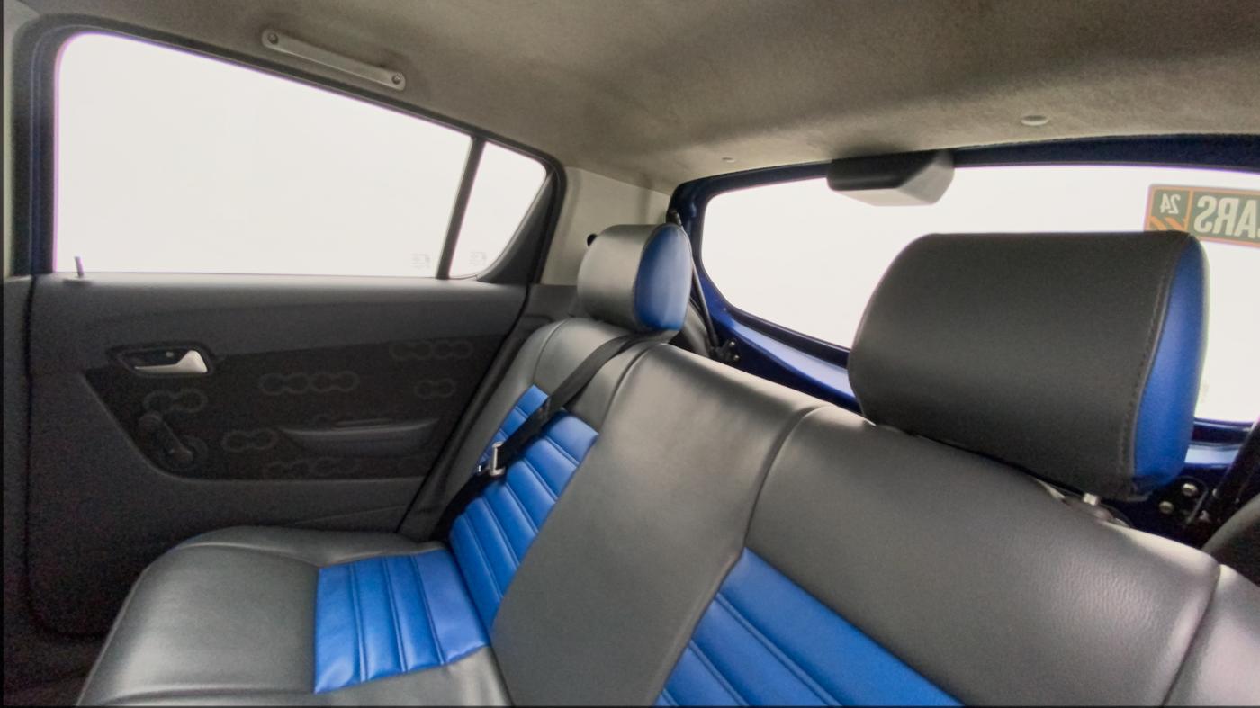 2016 Maruti Alto 800 LXI, Petrol, Manual, 25,716 km, Right Side Rear Door Cabin