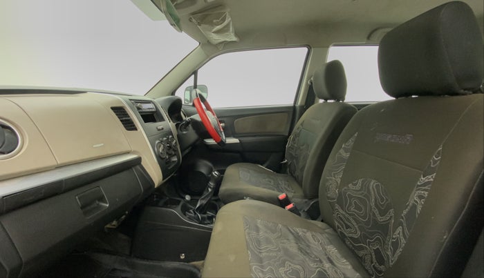2014 Maruti Wagon R 1.0 LXI, Petrol, Manual, 42,023 km, Right Side Front Door Cabin
