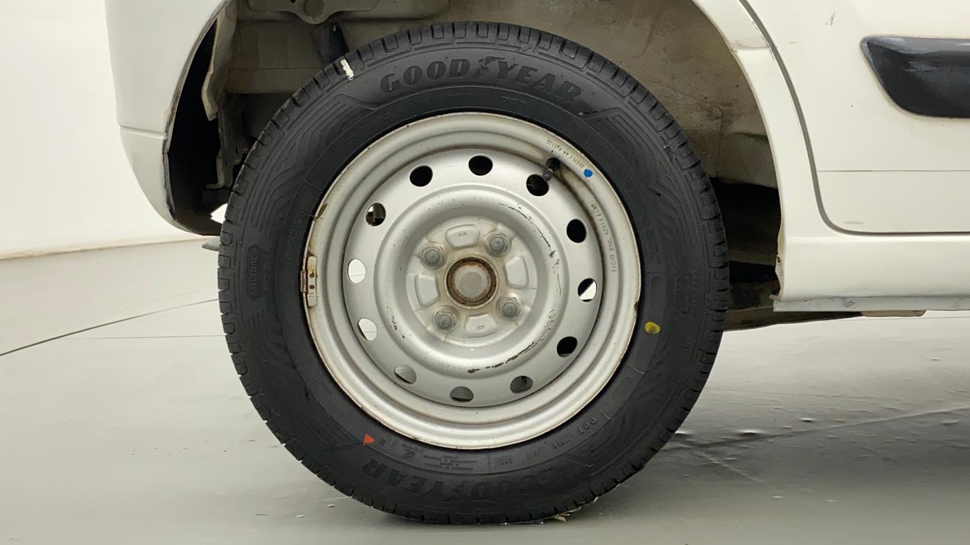 2014 Maruti Wagon R 1.0 LXI, Petrol, Manual, 42,023 km, Right Rear Wheel