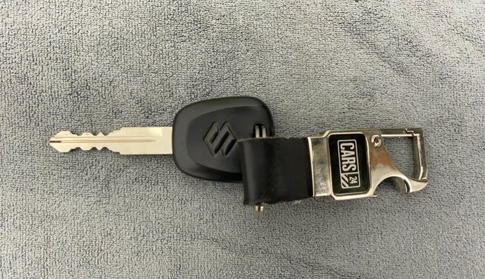 2014 Maruti Wagon R 1.0 LXI, Petrol, Manual, 42,023 km, Key Close Up