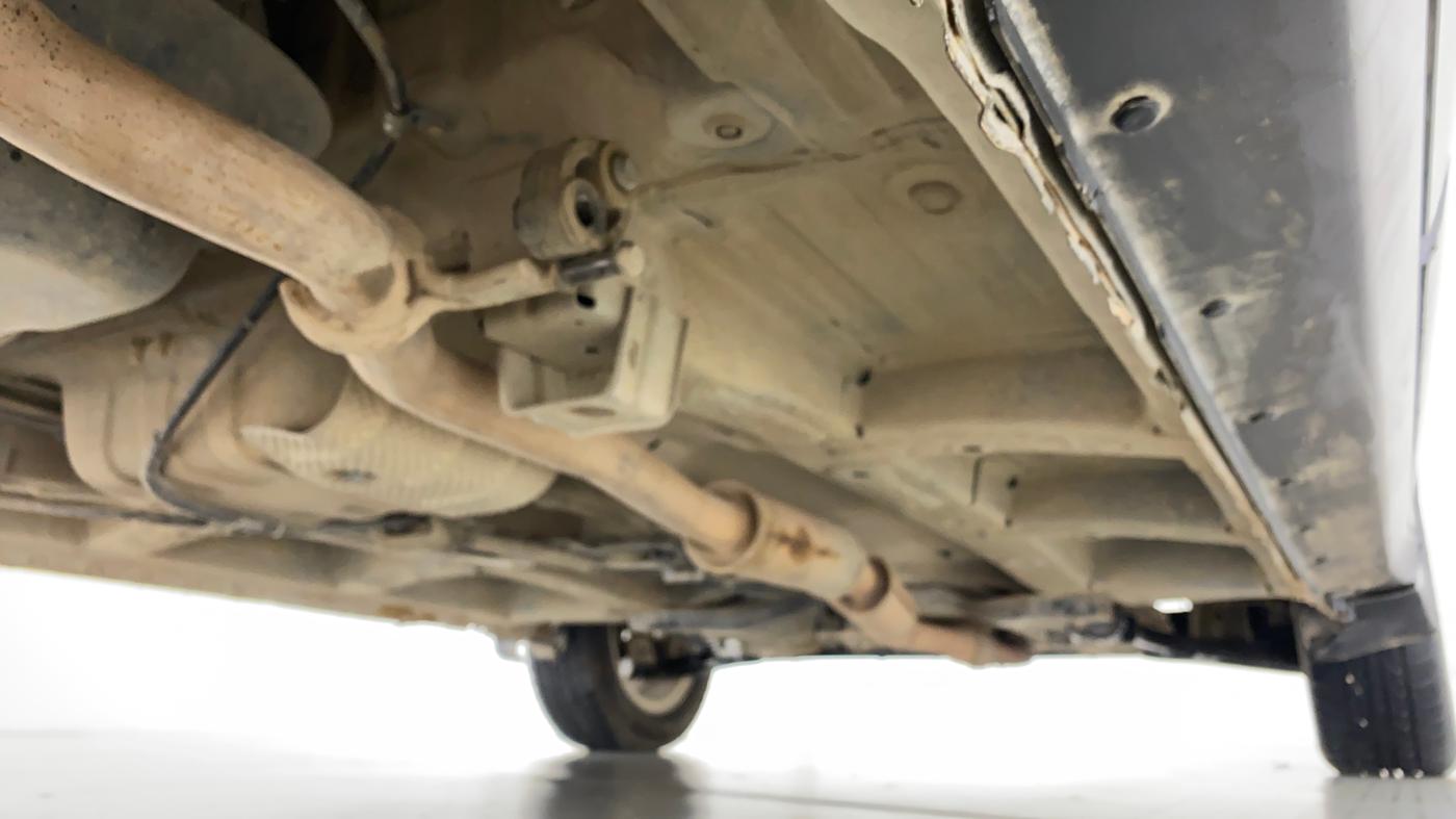 2016 Mahindra Kuv100 K8 5 STR, Petrol, Manual, 72,761 km, Right Side Underbody